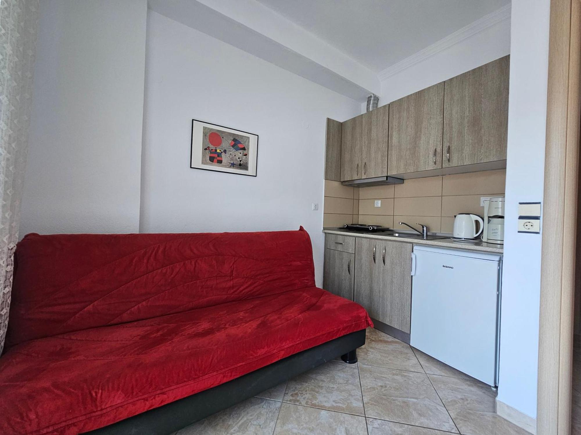 Leonidas Apartments เนอาเปรามอส ห้อง รูปภาพ